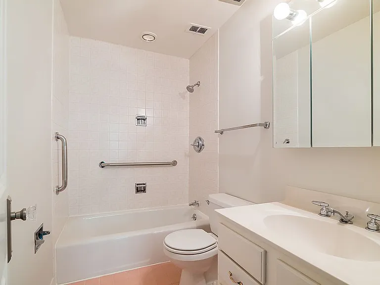 3500 Hamlet Pl #702 — Photo 33