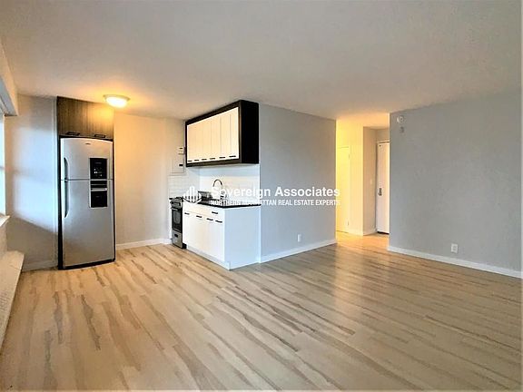 3rd image of 1365 Saint Nicholas Ave APT 13L