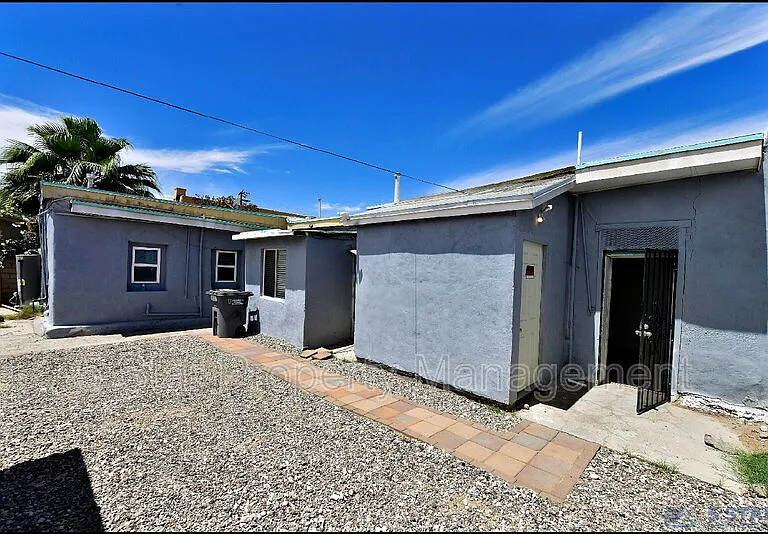 1910A Olive Ave — Photo 23