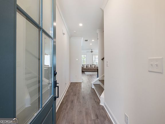 2nd image of 5111 Riden Way