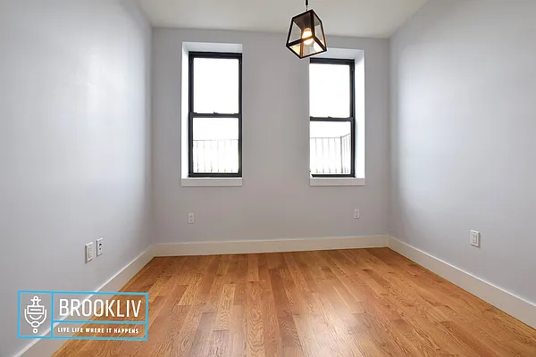 Rented by null | media 74