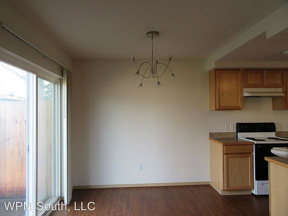4th image of 2248 I St NE #A
