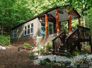 243 Jonquil Woods Rd, Franklin, NC 28734