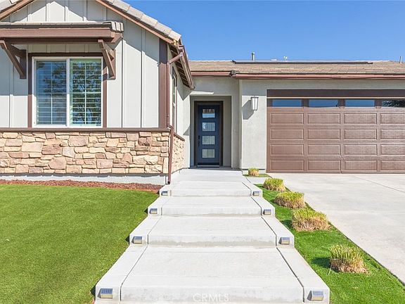 5th image of 29646 Saddlebred Cir