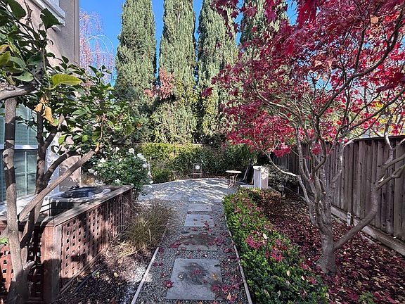 2nd image of 1138 Wabesco Pl
