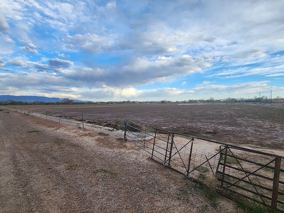 1st image of Square Deal & Seabell Tract D