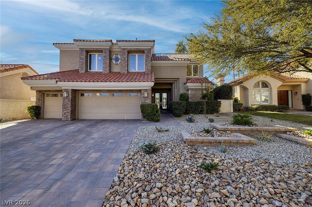 8721 Double Eagle Dr