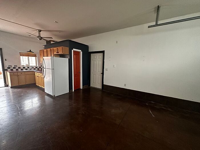 1st image of 1425 N 85th Pl APT 5