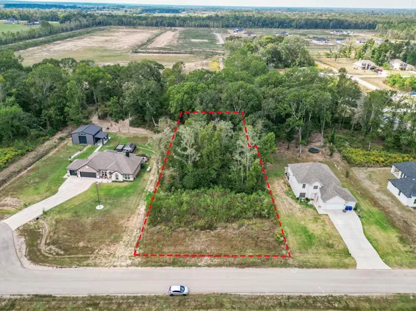 505 Road 6617, Dayton, TX 77535