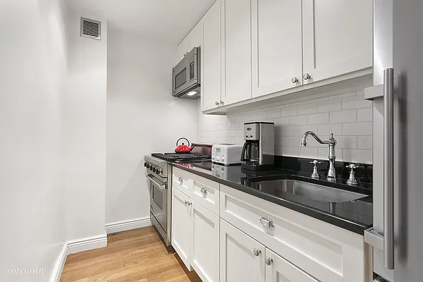 Sold by Corcoran | media 3