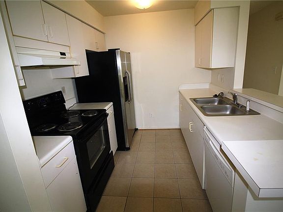 4th image of 516 Rue Marseille