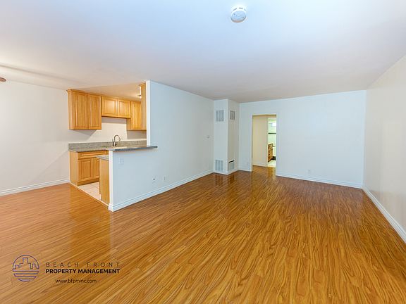 5th image of 740 S Saint Andrews Pl APT 17