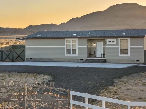 9601 Via Catalina, Silver Springs, NV 89429