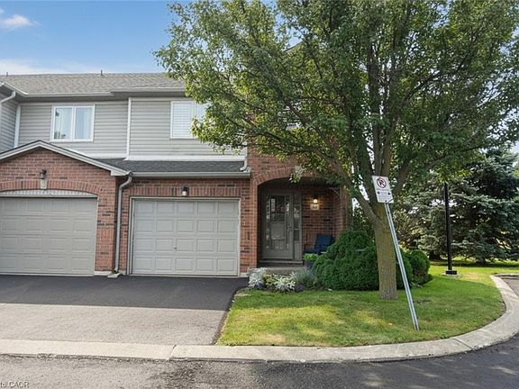 3rd image of 800 Paramount Dr #56