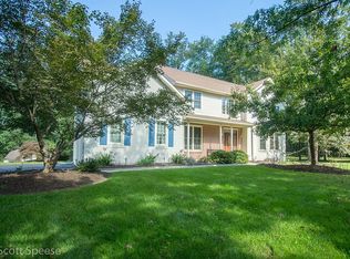 102 Wooded Eagle Ct, Exton, PA 19341