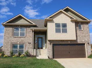 59 Ivy Bnd, Clarksville, TN 37043