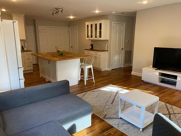413 Myrtle St — Photo 12