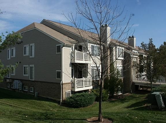 2nd image of 4250 Endeavor Dr #42-107