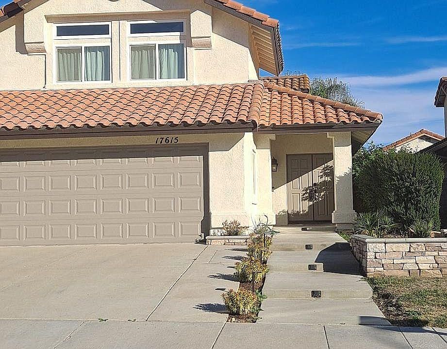 1st image of 76 Wildflower Pl