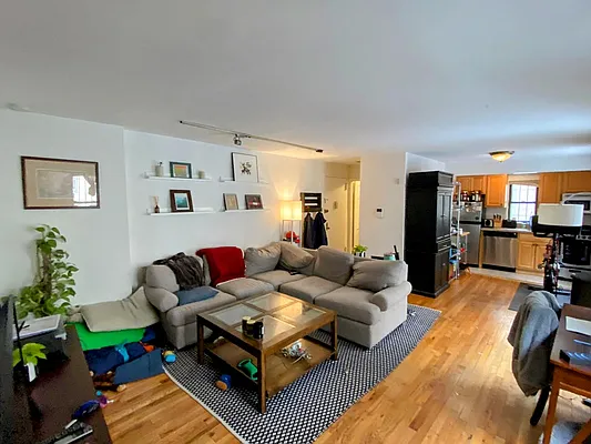 Rented by Guidance Realty Corp. | media 1