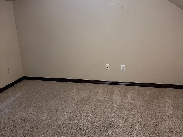 2817 Marigold Ln — Photo 30
