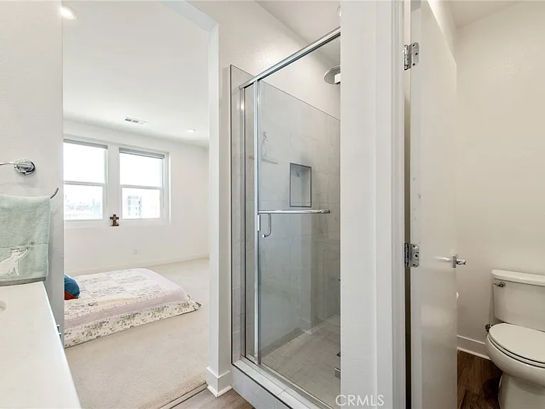 1515 W Bushell St — Photo 5