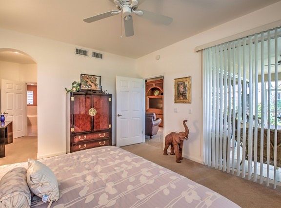 5th image of 10482 Autumn Breeze Dr APT 101