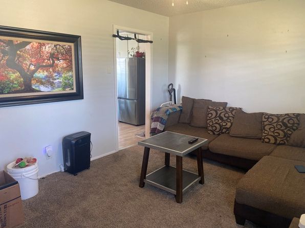 205 E 5th St, Robert Lee, TX 76945