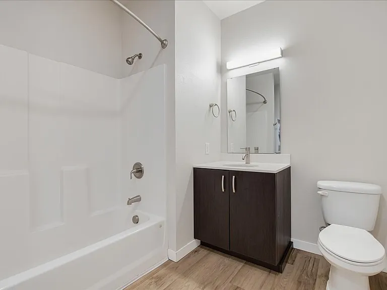 Brookside Apartments — Photo 57