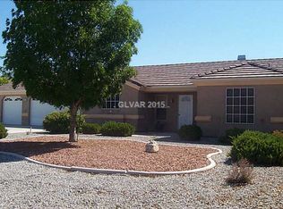 401 Sundowner Pl, Pahrump, NV 89048