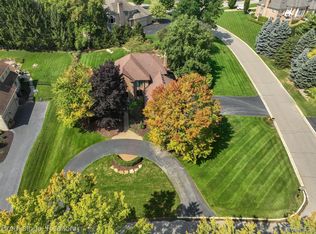 4780 Cider Hill Dr, Rochester, MI 48306