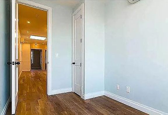 5th image of 331 Melrose St #4R