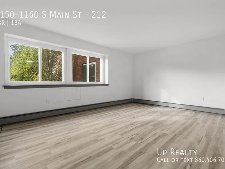 1150-1160 S Main St #212 — Photo 11