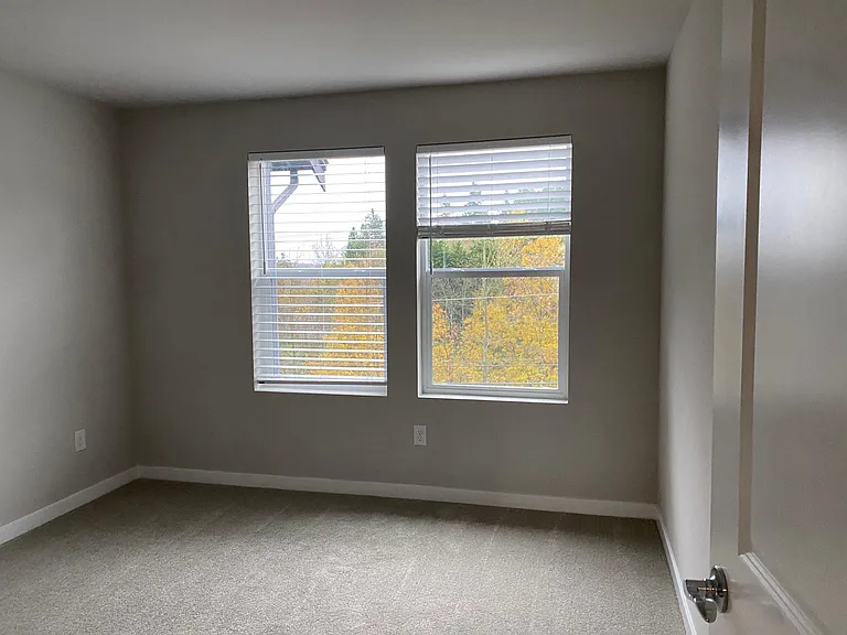 14715 Admiralty Way #A5 — Photo 13