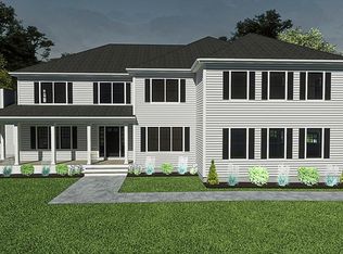 212 Rockland St, Dartmouth, MA 02748