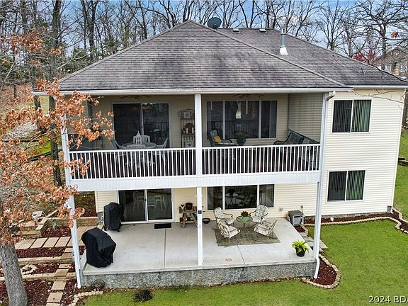 2nd image of 5297 Locust Ct