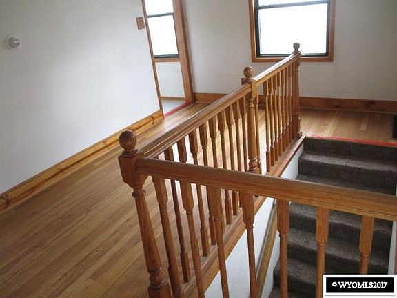 5th image of 1011 Lincoln Ave