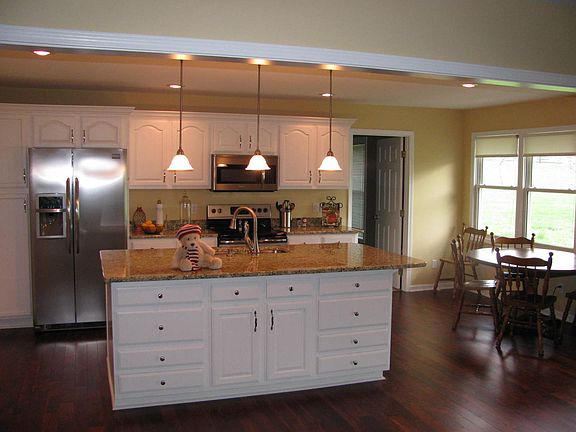 2nd image of 601 Charleston Way