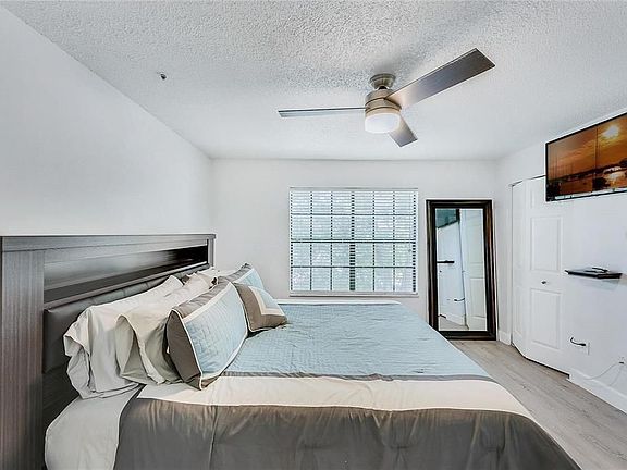 4th image of 563 Northbridge Dr
