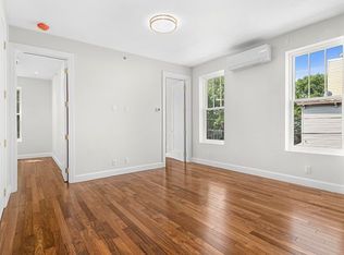 179 Meserole Ave APT 2R, Brooklyn, NY 11222