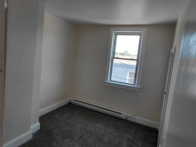 South Main Apartments — Photo 42