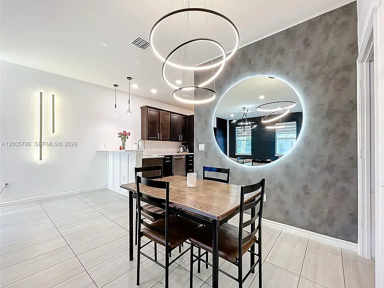 5040 Eucalyptus Dr #2 — Photo 14