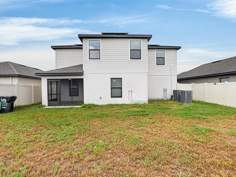 1115 Wynnmere Walk Ave — Photo 44
