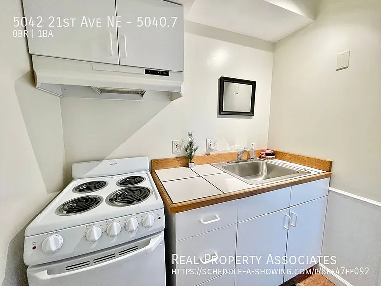 5042 21st Ave NE #5040.7 — Photo 13