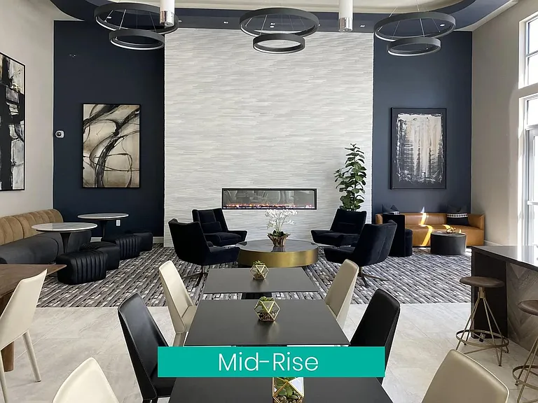 Capitol Towers - Luxury Midrise — Photo 18
