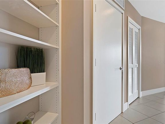 4th image of 175 1st St S APT 1703
