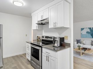 Azure, Everett, WA 98203