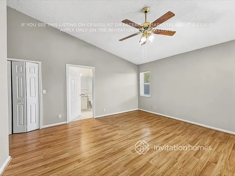 5788 NW 48th Dr — Photo 9
