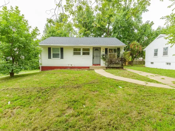 412 Crawford Rd, Saint Louis, MO 63137