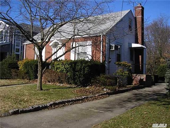 3rd image of 275 Oakford St
